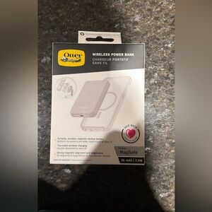 OtterBox Wireless Power Bank